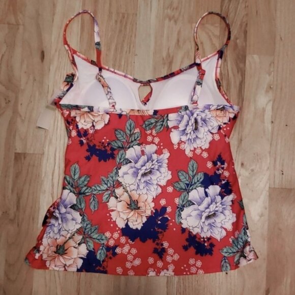 CLEANWATER Red Floral Ruffle Keyhole Tankini Swim Top - Picture 4 of 5